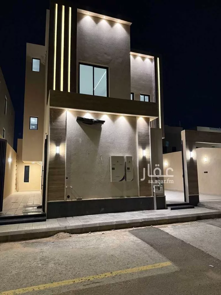 Floor for Sale in Riyadh Al Janadriyah 22