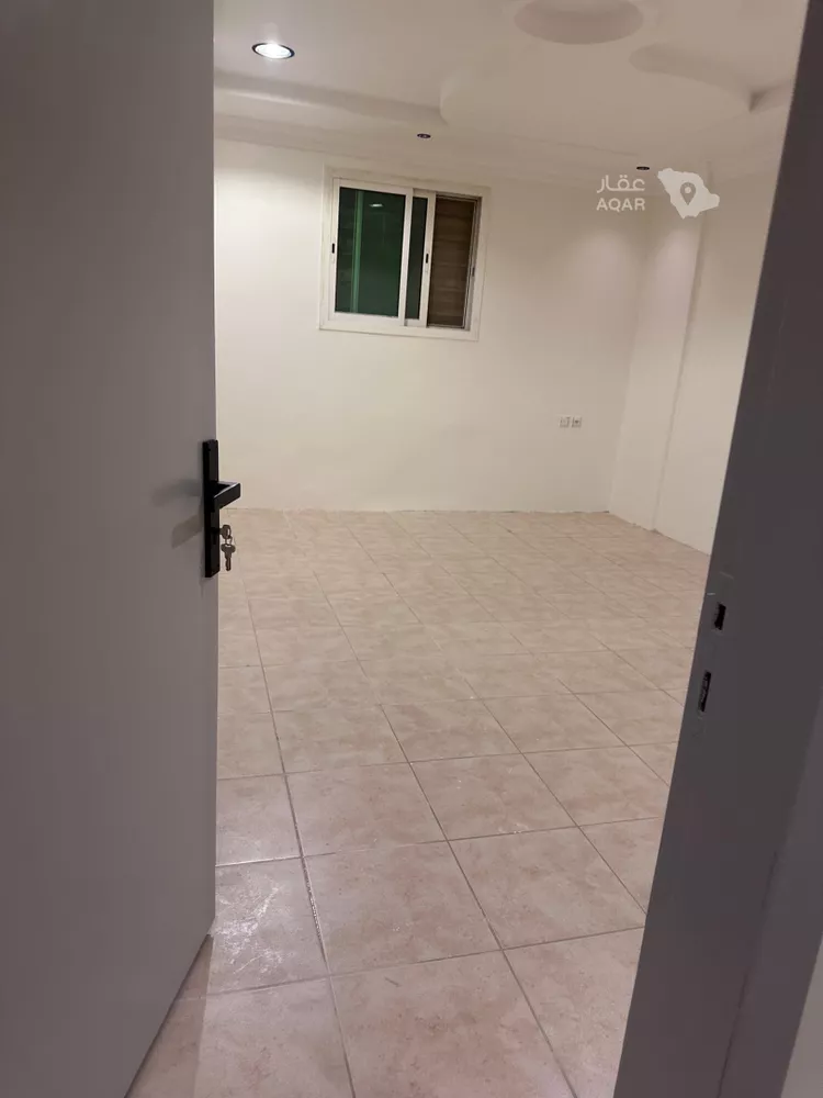 Apartment for Sale in Riyadh Al Malqa 7