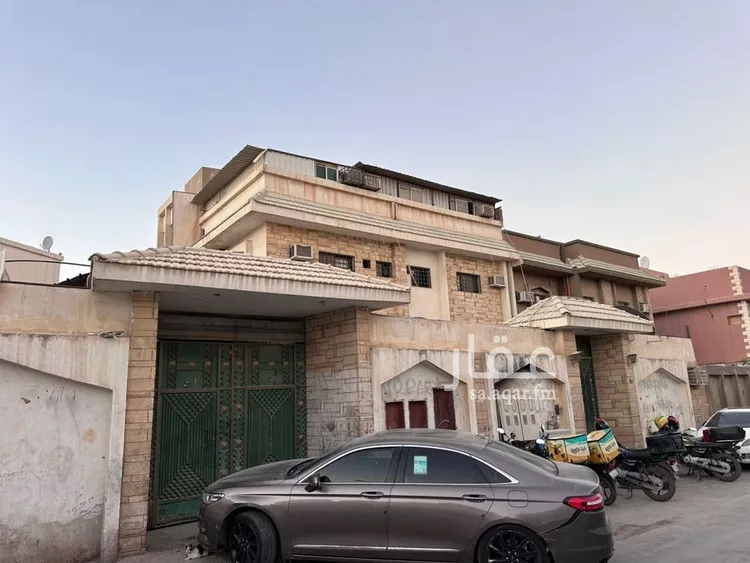 فيلا للبيع في شارع منصور بن إسماعيل, حي أم الحمام الغربي, مدينة الرياض, منطقة الرياض صورة 3