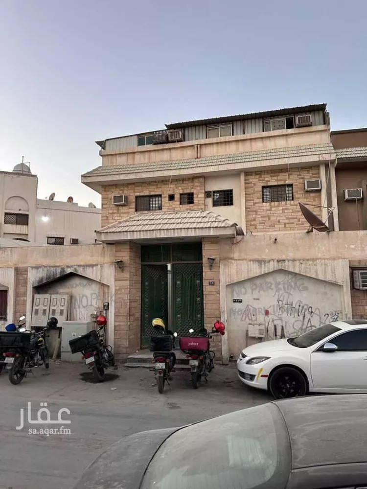 فيلا للبيع في شارع منصور بن إسماعيل, حي أم الحمام الغربي, مدينة الرياض, منطقة الرياض 8