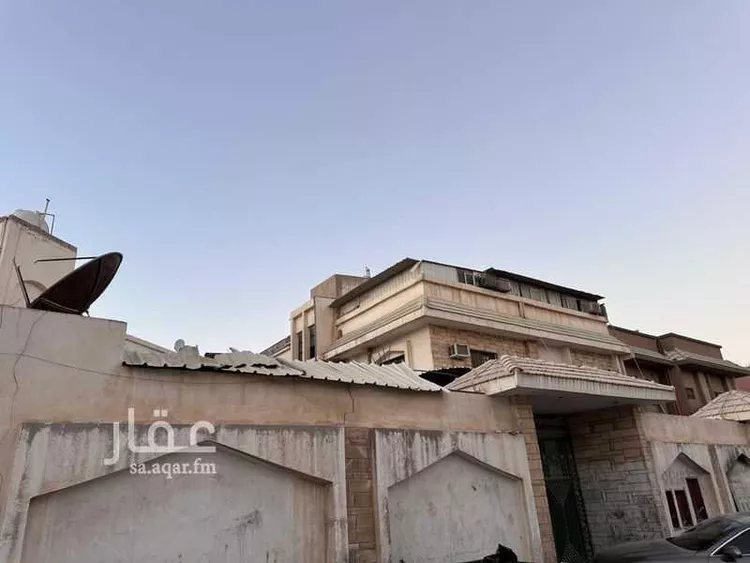 فيلا للبيع في شارع منصور بن إسماعيل, حي أم الحمام الغربي, مدينة الرياض, منطقة الرياض 10