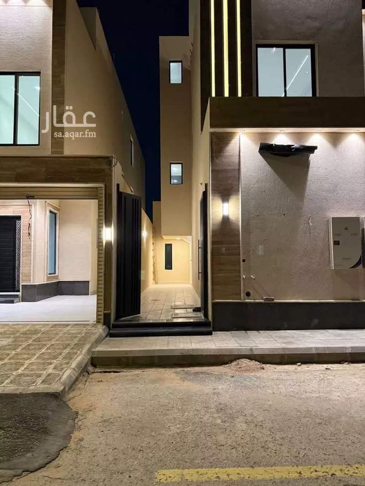 Floor for Sale in Riyadh Al Janadriyah 8