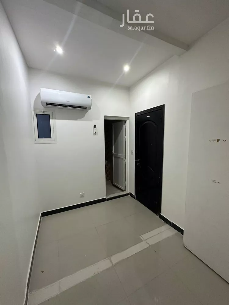 شقة للبيع في شارع الحني, حي الدوحة الجنوبية, مدينة الظهران, المنطقة الشرقية صورة 3