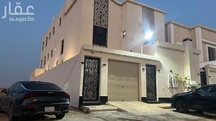 فيلا للبيع في شارع ابن سعيد الموصلي, حي المهدية, مدينة الرياض, منطقة الرياض صورة 2
