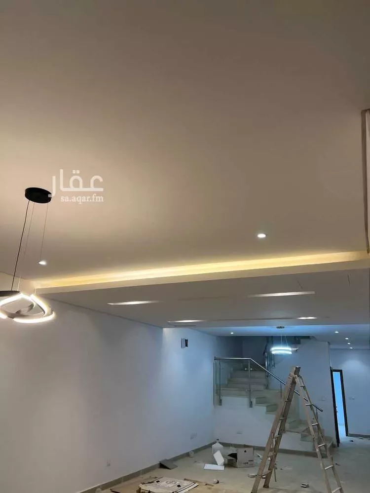 فيلا للإيجار في شارع وادي حمر ، حي مطار الملك خالد الدولي ، الرياض ، منطقة الرياض صورة 5