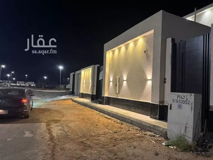 بيت للبيع في شارع عمرو بن مالك الزهري ، حي الواحة ، عنيزة ، عنيزة