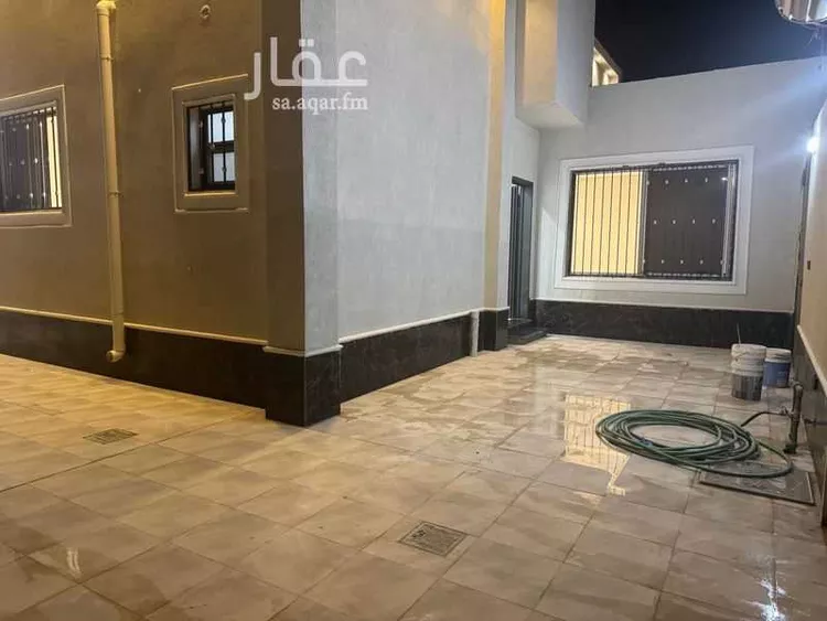 بيت للبيع في شارع عمرو بن مالك الزهري ، حي الواحة ، عنيزة ، عنيزة صورة 3