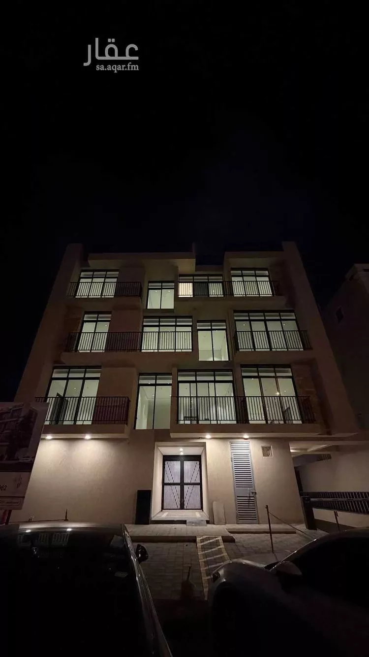عمارة للبيع في شارع عبدالله بن شهيوين, حي الملقا, مدينة الرياض, منطقة الرياض 1 صورة