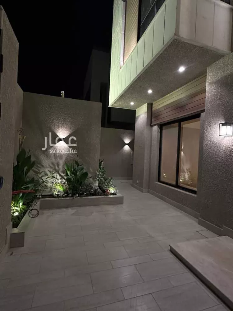فيلا للبيع في شارع ابن أبي عذيبة, حي القيروان, مدينة الرياض, منطقة الرياض