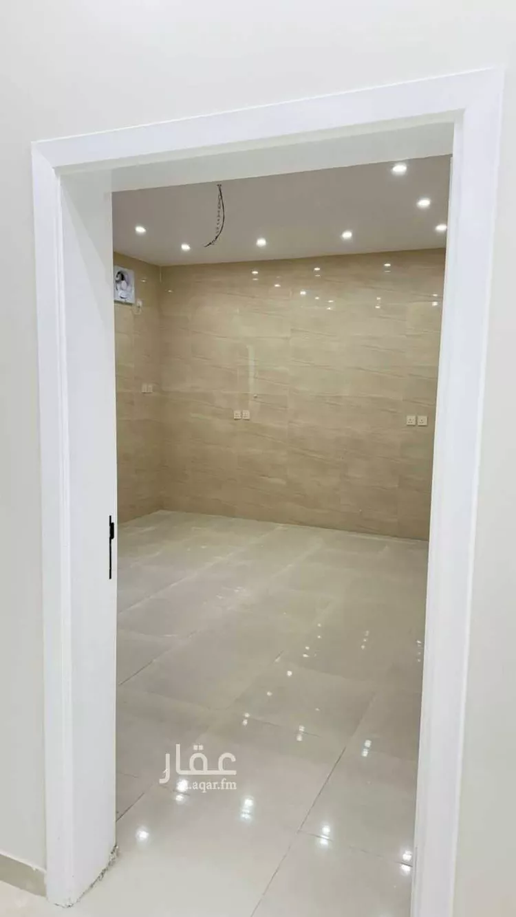 شقة للإيجار في طريق الملك سلمان ، حي العاقول ، المدينة المنورة ، منطقة المدينة المنورة صورة 3