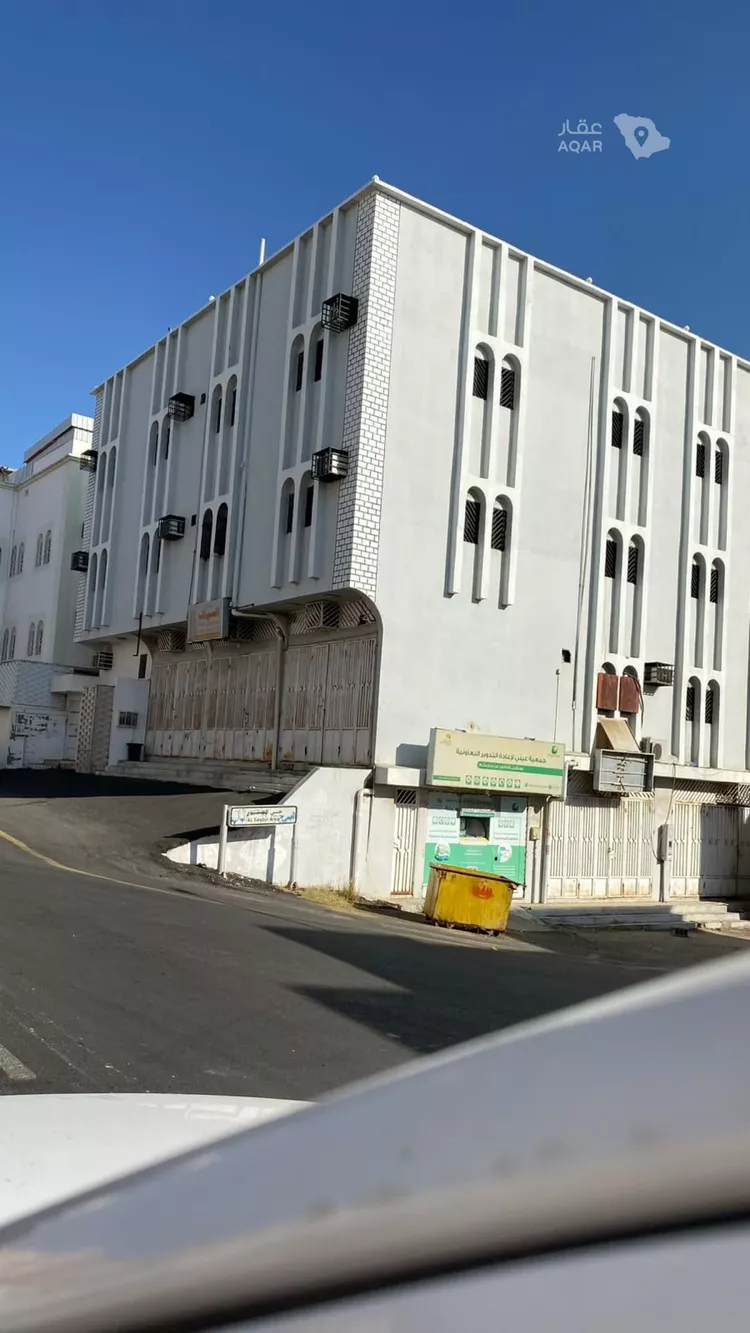 عمارة للبيع في حي الصقور, مدينة خميس مشيط, منطقة عسير 2