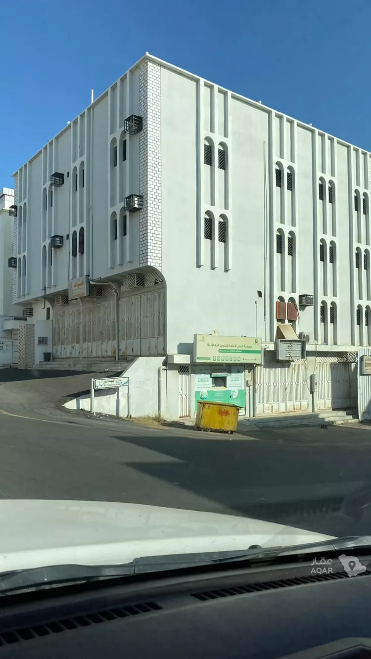 Building for Sale in Khamis Mushait As Suqur