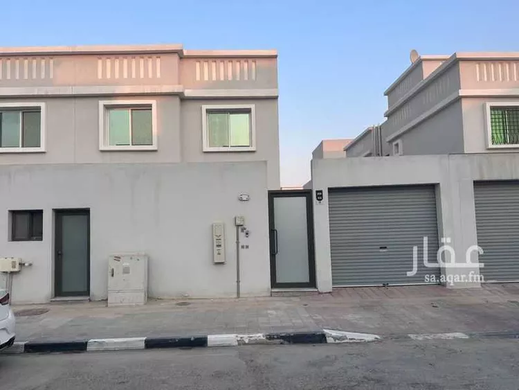 فيلا للبيع في شارع الانابة, حي الإسكان الجنوبي, مدينة الدمام, المنطقة الشرقية