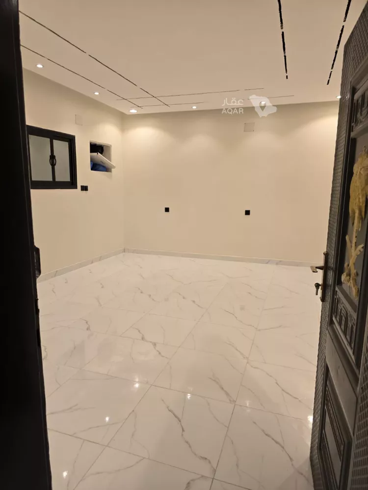 Floor for Rent in Muhayil As Salamah 2