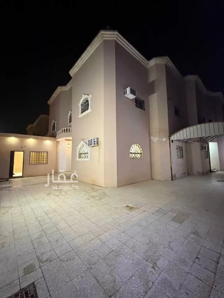 فيلا للبيع في شارع المنقلة, حي اليرموك, مدينة الرياض, منطقة الرياض 8