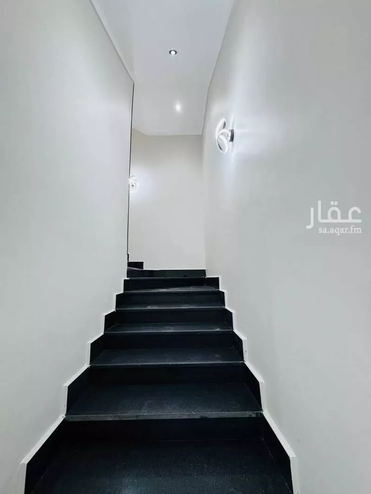 فيلا للبيع في شارع سلمه بن اسلم بن حريش, حي ريحه, مدينة الطائف, منطقة مكة المكرمة صورة 5