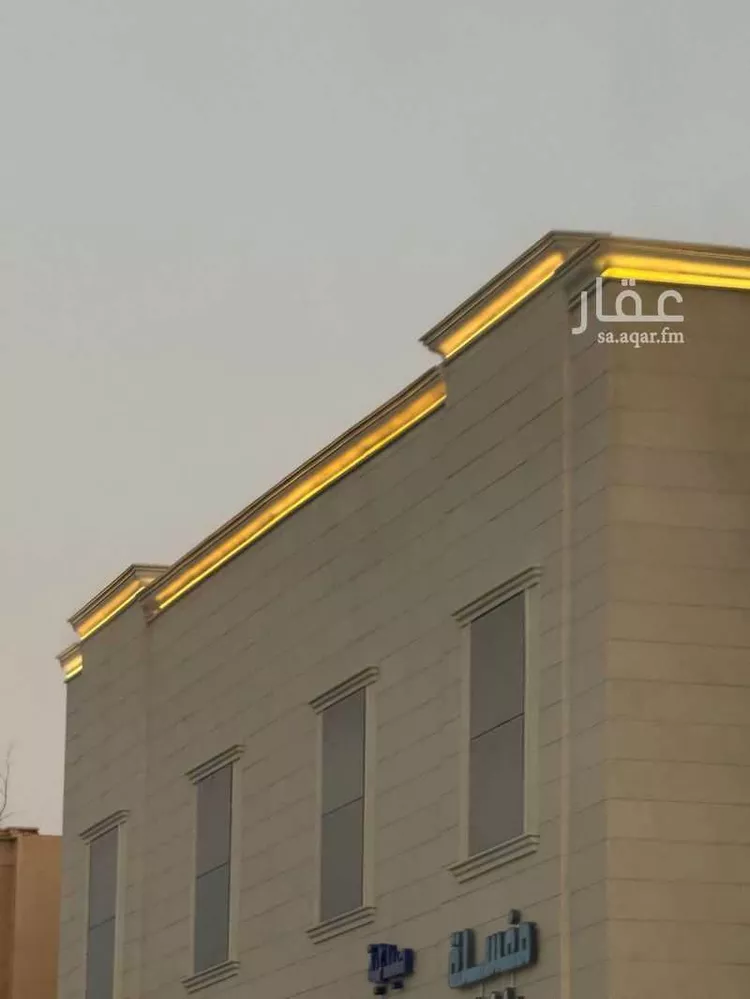 عمارة للإيجار في شارع الناصرية, حي السالمية, مدينة بريدة, منطقة القصيم صورة 2