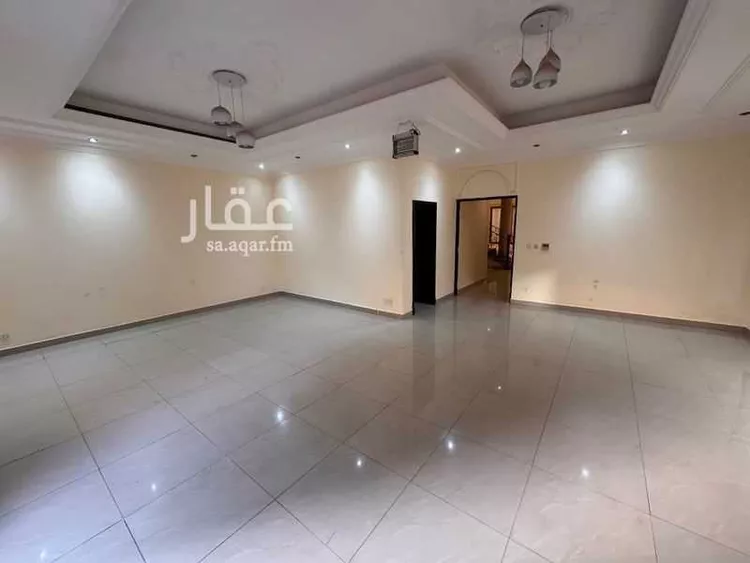 فيلا للإيجار في شارع احمد الطيب, حي النعيم, مدينة جدة, منطقة مكة المكرمة صورة 2