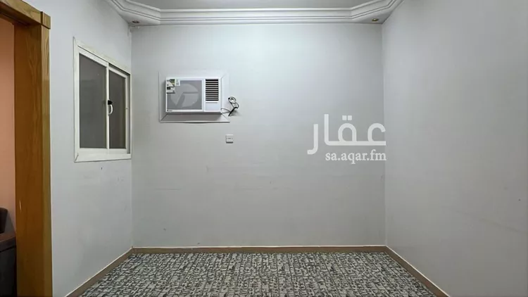 شقة للإيجار في شارع عبدالله بن قيس, حي إشبيلية, مدينة الرياض, منطقة الرياض