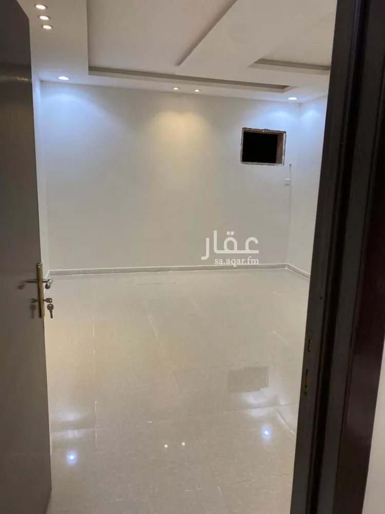شقة للإيجار في شارع النشرة, حي ظهرة لبن, مدينة الرياض, منطقة الرياض صورة 3