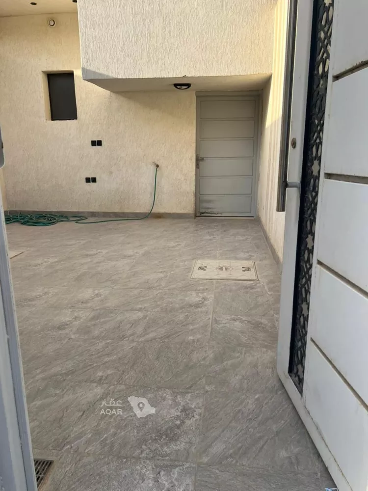 شقة للإيجار في شارع خالد بن زهير الهذلي, حي بدر, مدينة الرياض, منطقة الرياض