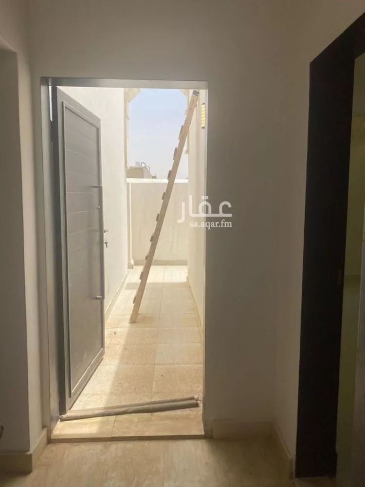 فيلا للإيجار في شارع رقم 161, حي الجنادرية, مدينة الرياض, منطقة الرياض صورة 2