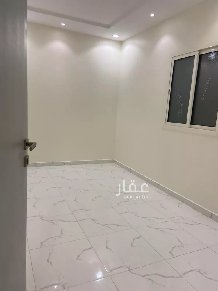 شقة للإيجار في شارع عبدالرحمن بن محمد بن قاسم, حي العوالي, مدينة الرياض, منطقة الرياض صورة 3