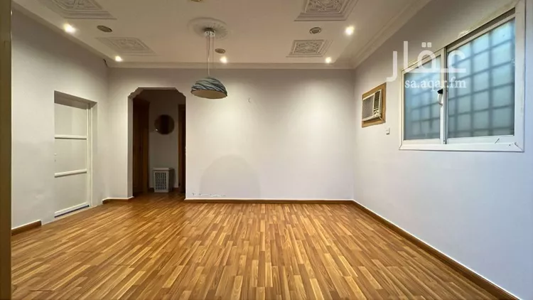 شقة للإيجار في شارع عبدالله بن قيس, حي إشبيلية, مدينة الرياض, منطقة الرياض صورة 3