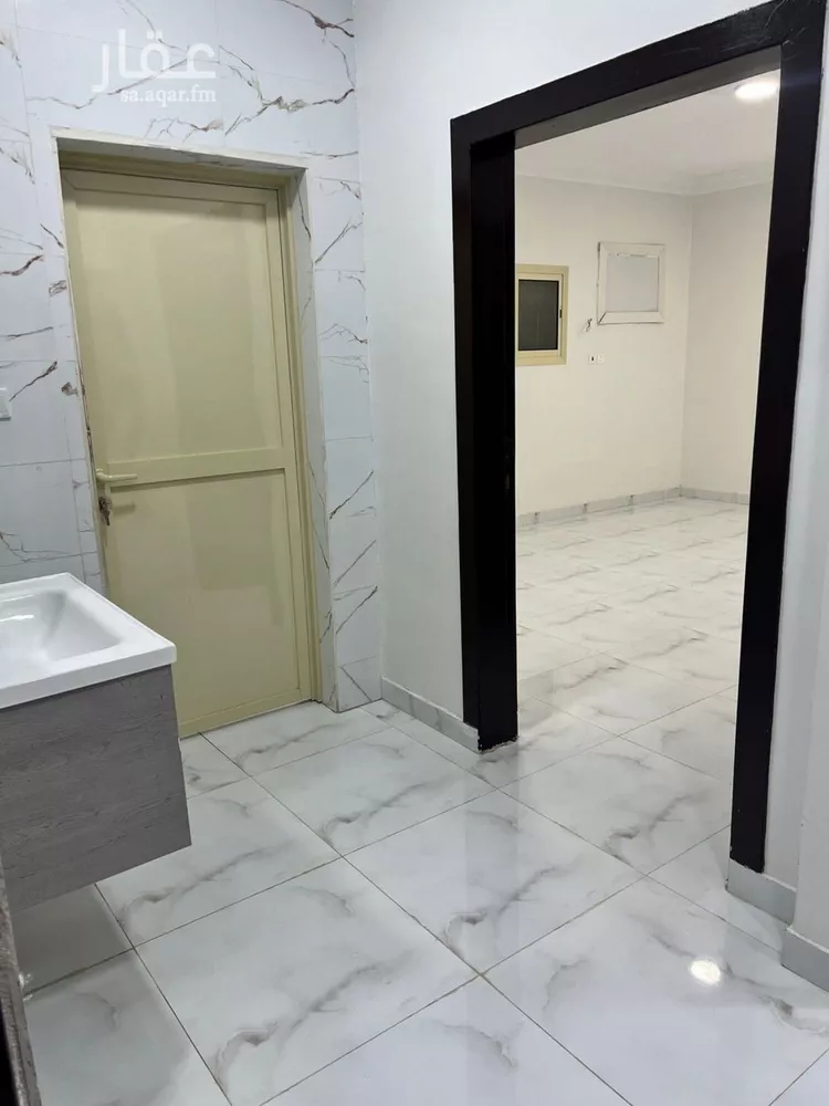 شقة للإيجار في شارع ابن شدقيني, حي المروة, مدينة الرياض, منطقة الرياض صورة 3
