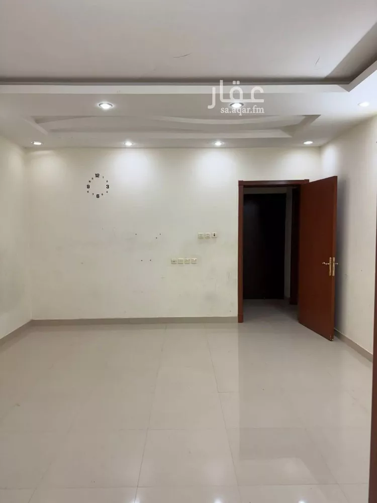 شقة للإيجار في شارع النشرة, حي ظهرة لبن, مدينة الرياض, منطقة الرياض