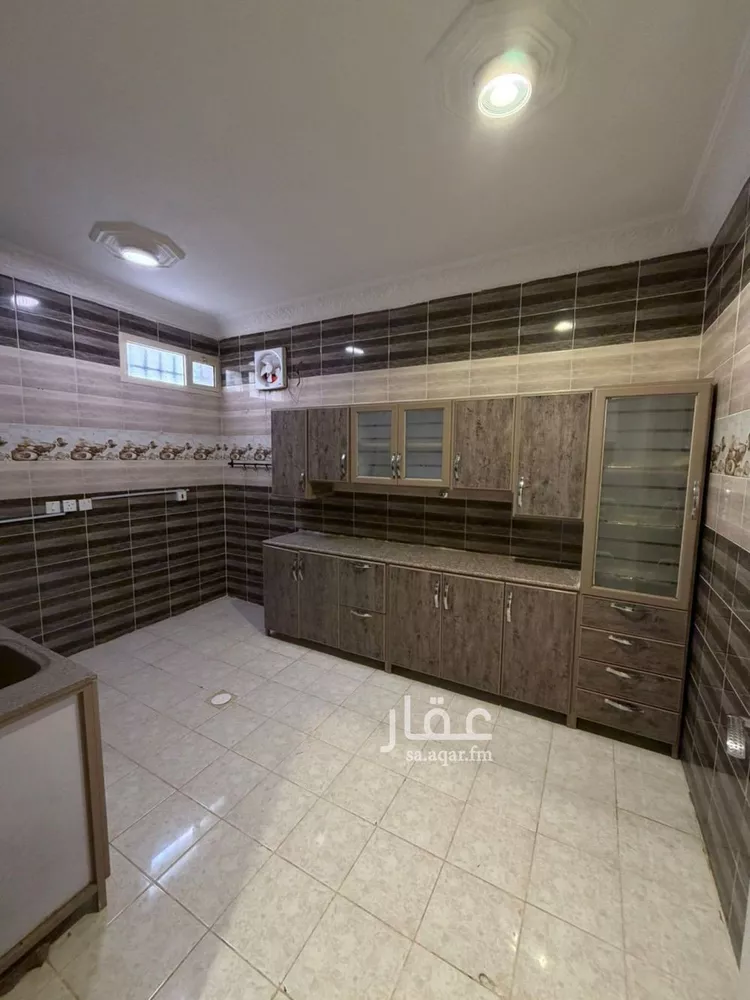 شقة للإيجار في شارع دباس بن راشد, حي قرطبة, مدينة الرياض, منطقة الرياض