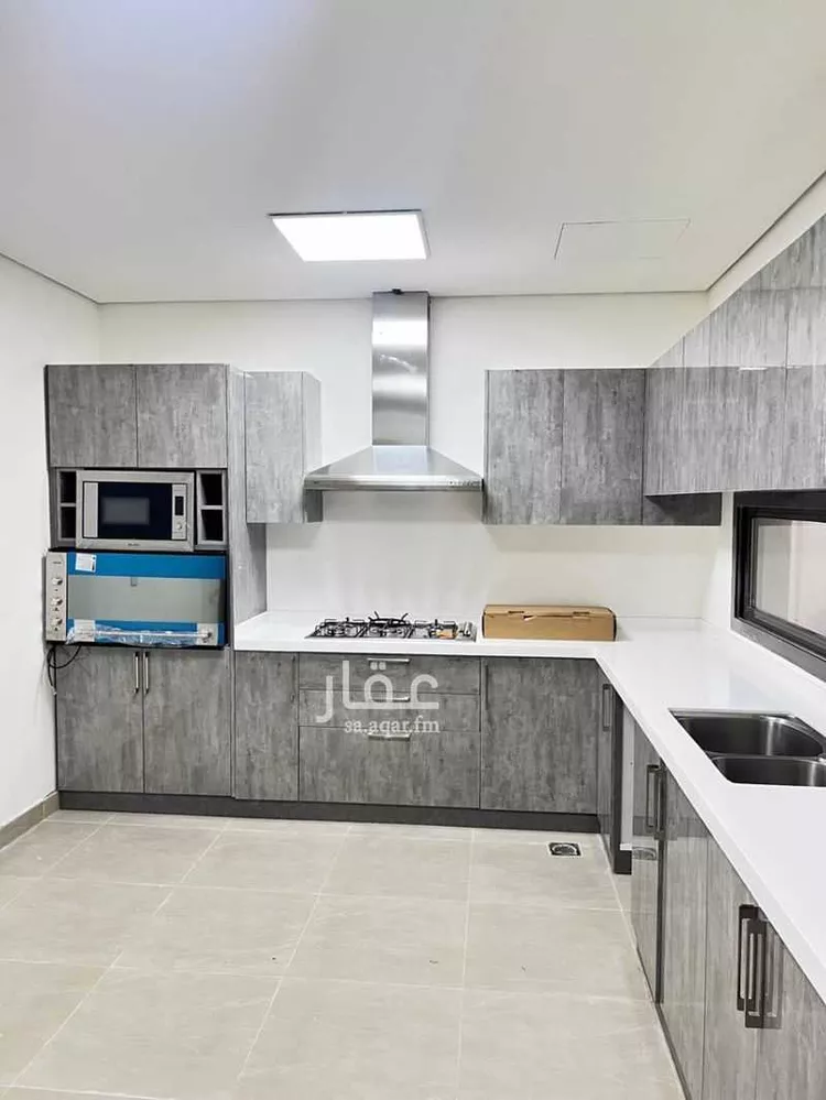 فيلا للإيجار في شارع حاتم بن ظافر ، حي مطار الملك خالد الدولي ، الرياض ، منطقة الرياض صورة 5