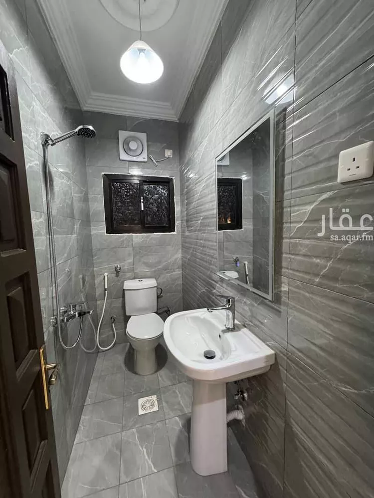 شقة للإيجار في شارع الناشئ الأكبر, حي الصفاء, مدينة جدة, منطقة مكة المكرمة صورة 3