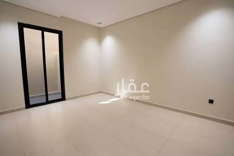 فيلا للبيع في شارع الدائري الشرقي  الفرعي, حي الفاروق, مدينة الرياض, منطقة الرياض صورة 2
