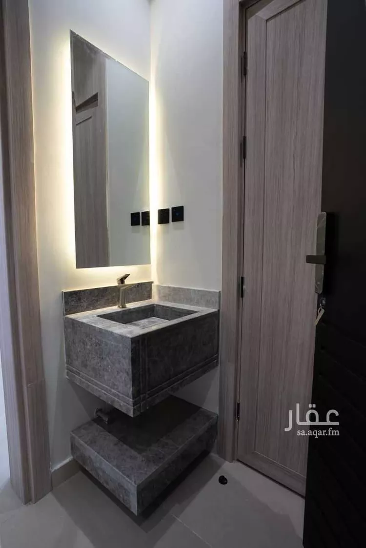 شقة للبيع في شارع الدائري الشرقي, حي الفاروق, مدينة الرياض, منطقة الرياض 9
