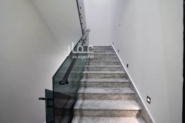 شقة للبيع في شارع الدائري الشرقي, حي الفاروق, مدينة الرياض, منطقة الرياض 18