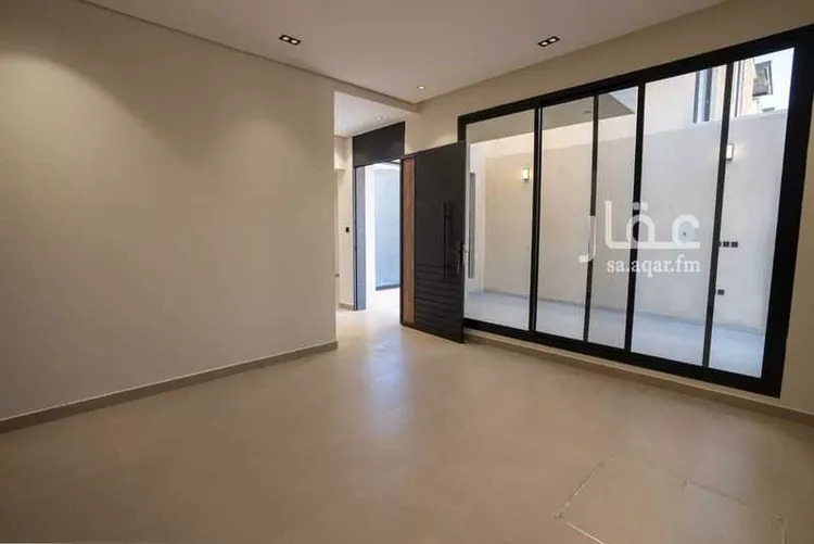 دور للبيع في شارع الدائري الشرقي, حي الفاروق, مدينة الرياض, منطقة الرياض 18