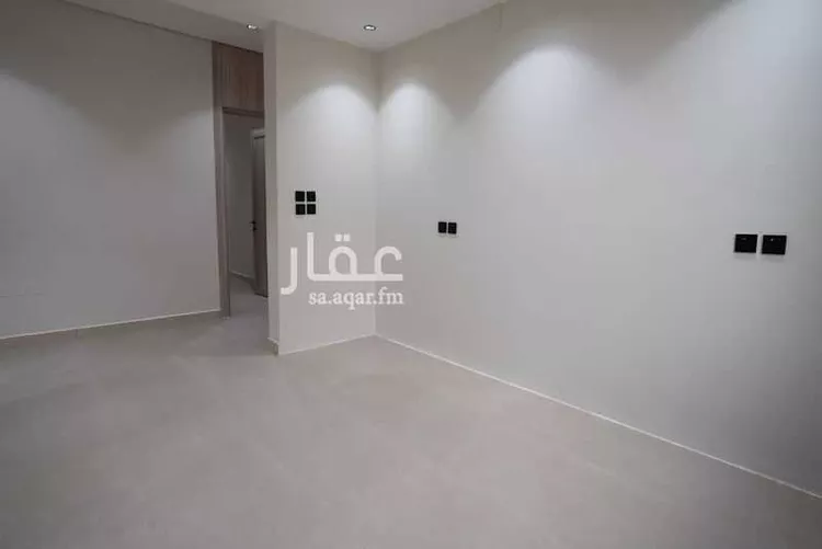 Floor for Sale in Riyadh Al Faruq