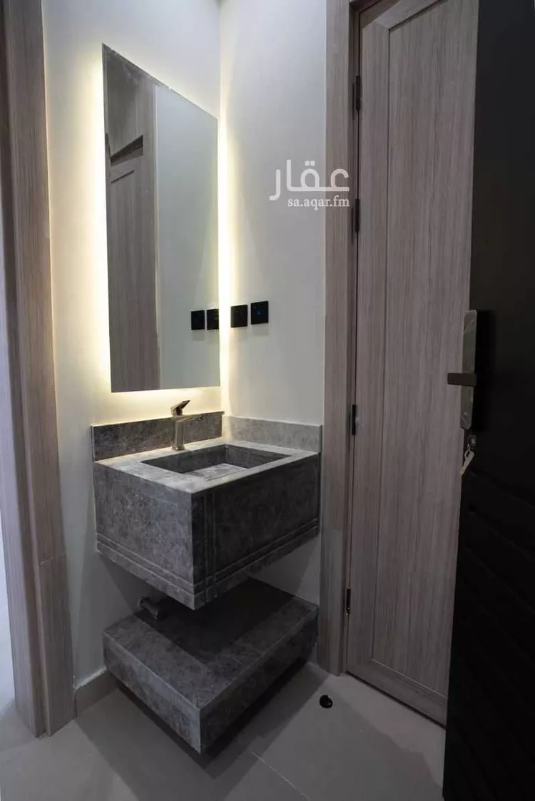 دور للبيع في شارع الفاروق, حي الفاروق, مدينة الرياض, منطقة الرياض 12