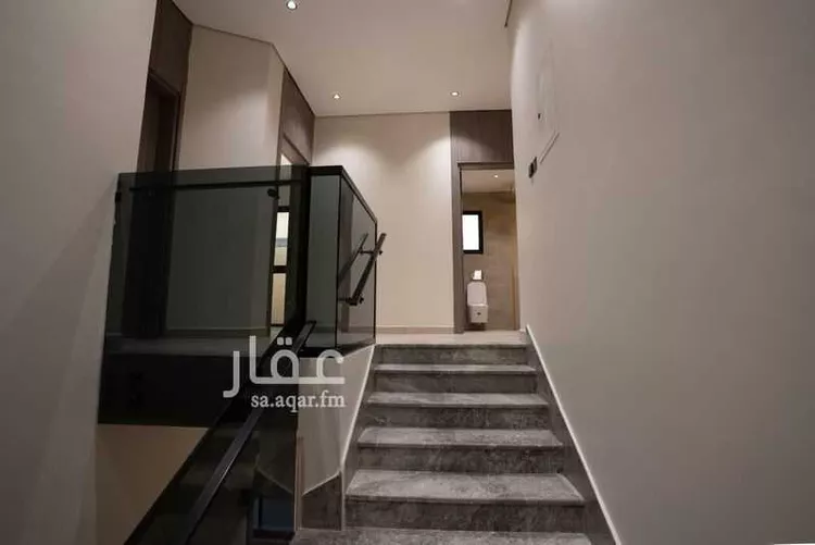 فيلا للبيع في شارع الدائري, حي الفاروق, مدينة الرياض, منطقة الرياض صورة 3