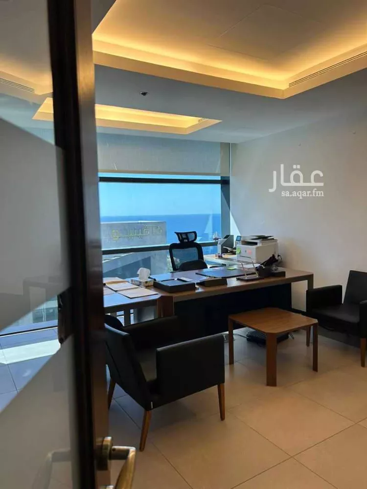 مكتب للبيع في شارع الكورنيش, حي الشاطئ, مدينة جدة, منطقة مكة المكرمة 7