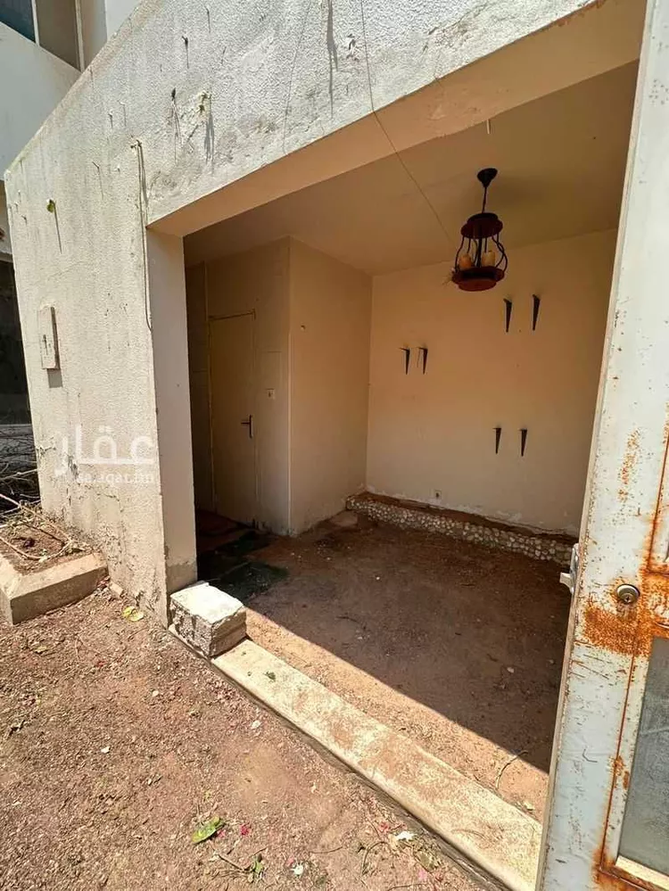 فيلا للبيع في شارع ميسرة العبسي, حي المصيف, مدينة الرياض, منطقة الرياض 12
