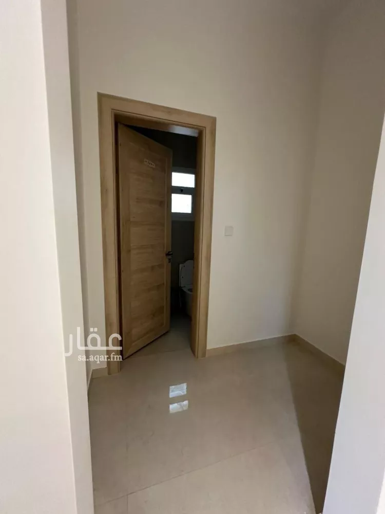 شقة للإيجار في شارع محمد الطيب بن صالح التونسي, حي عرقة, مدينة الرياض, منطقة الرياض
