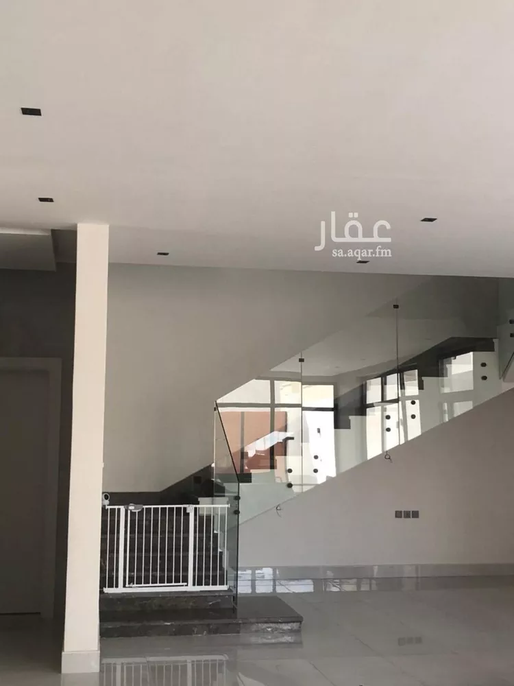 فيلا للإيجار في شارع عروة بن الجعد, حي العارض, مدينة الرياض, منطقة الرياض صورة 4
