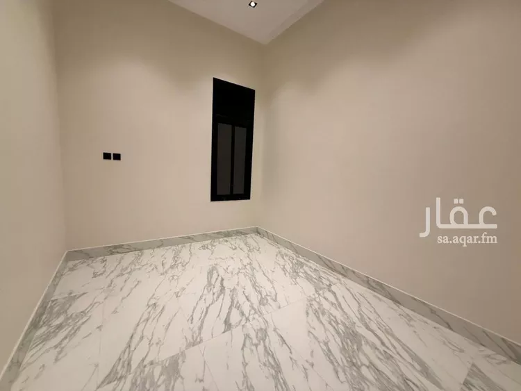 دور للبيع في شارع الخزامة, حي بدر, مدينة الرياض, منطقة الرياض صورة 4