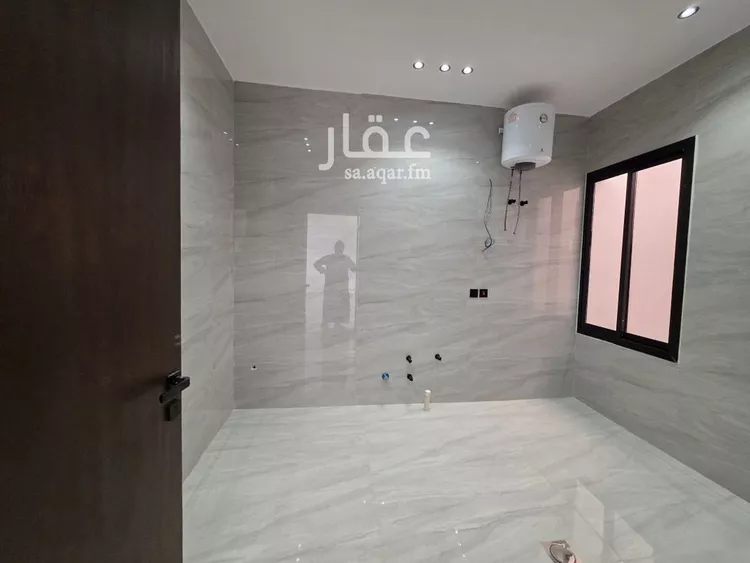 دور للبيع في شارع وادي خيم, حي بدر, مدينة الرياض, منطقة الرياض 8