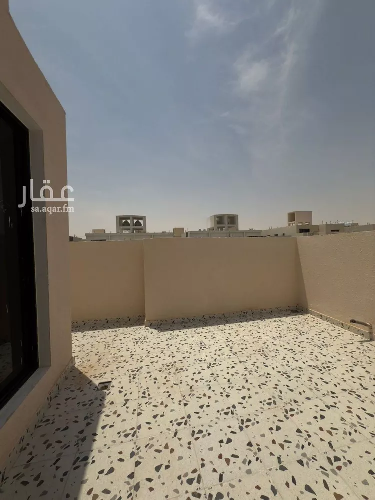 دور للبيع في شارع الياقوت, حي الدار البيضاء, مدينة الرياض, منطقة الرياض 11