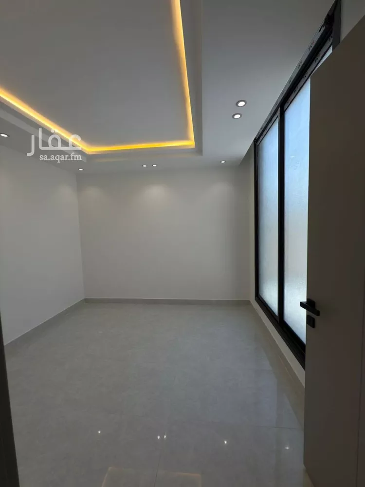 دور للبيع في شارع الياقوت, حي الدار البيضاء, مدينة الرياض, منطقة الرياض 8