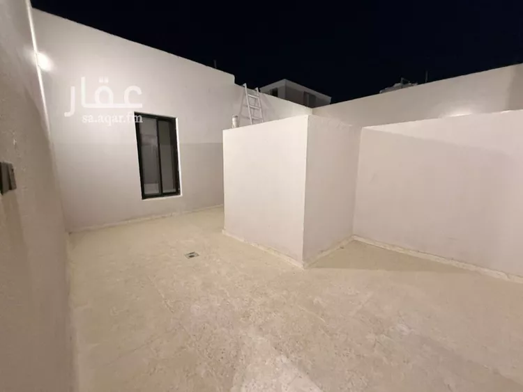 Floor for Sale in Riyadh Ad Dar Al Baida 6