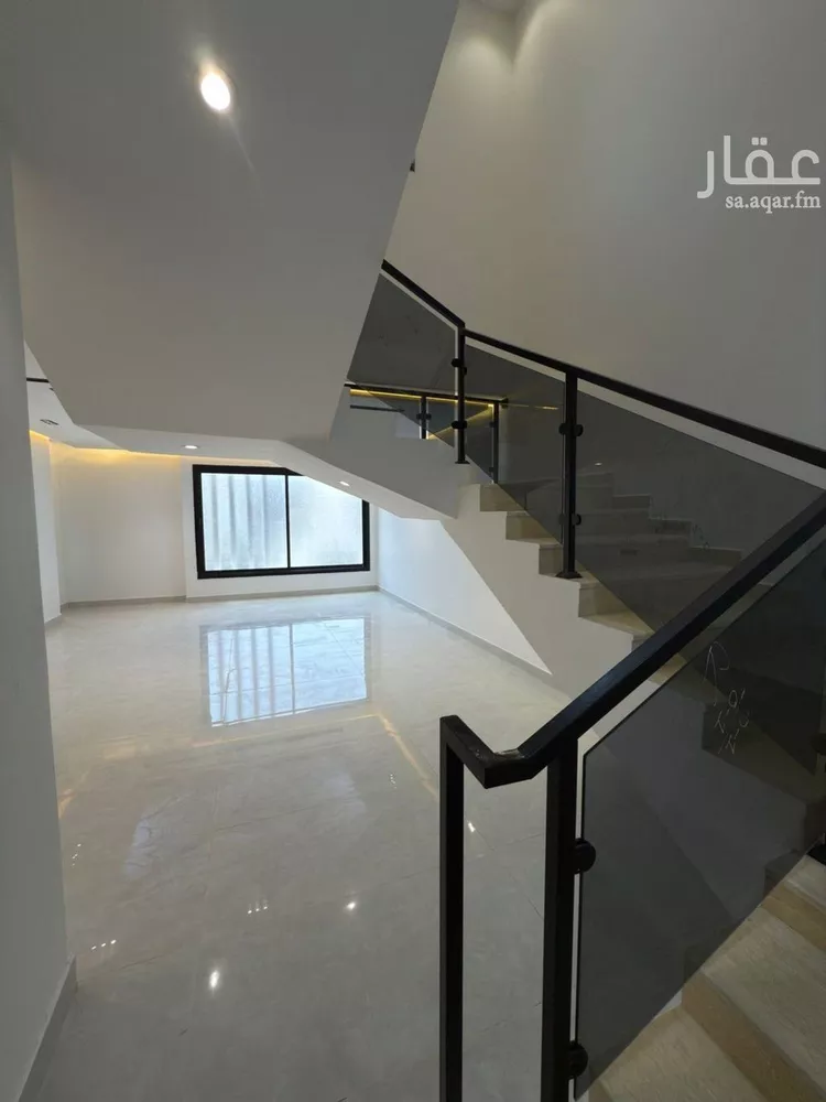 Floor for Sale in Riyadh Badr 10
